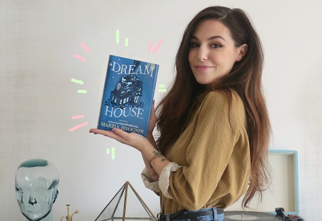 The first chapter of Marzia's book was posted on her blog.